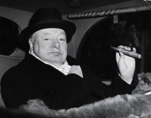 Churchill si rád dopřával. Ale jako vůdce obležené Británie uspěl.