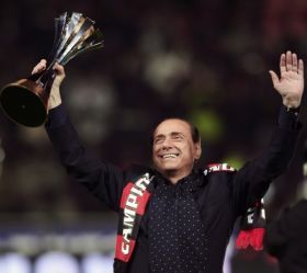 Bývalý premiér Berlusconi už se opět cítí jako budoucí vítěz.