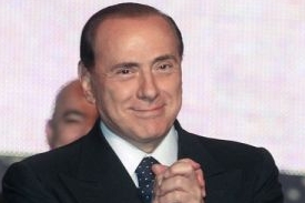 Silvio Berlusconi se z italské politické krize raduje.