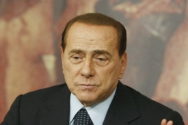 Berlusconi na tiskové konkurenci: Bude za Eluanu bojovat.