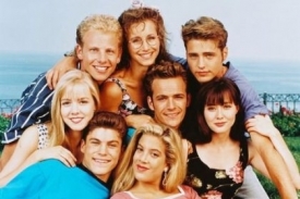 Hrdinové seriálu Beverly Hills 90210 - nyní i na YouTube