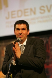 Ředitel festivalu Igor Blažević na loňském ročníku.