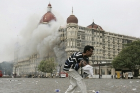 Teroristé v Bombaji zaútočili 26. listopadu