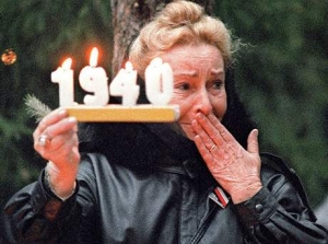 Katyň 1989: Sověti poprvé přiznali, že Poláky vraždili komunisté.