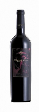 K nejdůstojnějším představitelům se řadí chilské víno Caballo Loco.