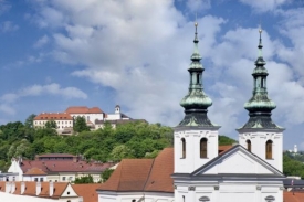 K&scaron;eftuje se pod hradem &Scaron;pilberk s veřejn&yacute;mi zak&aacute;zkami?