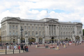 Sídlo královny - Buckinghamský palác v Londýně