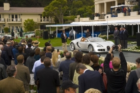 Nejrychlejší sériový roadster světa, Bugatti Veyron 16.4 Grand Sport.