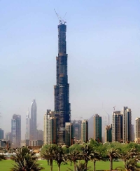 Burdž Dubaj bude po dokončení měřit úctyhodných 700 metrů.