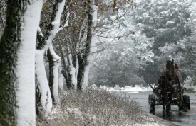 Se sněhem se potýkají i na Balkáně.