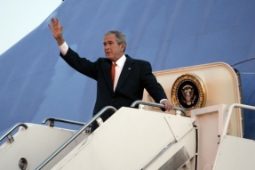 Zřejmě poslední cestu po Evropě coby prezident začal Bush ve Slovinsku. 