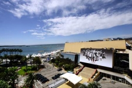 Filmový palác v Cannes je už připraven