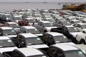 Prodej nových aut se v Japonsku sníží o třetinu.