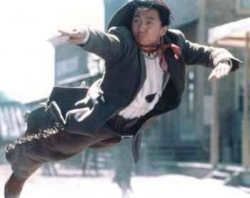 Jackie Chan umí i zpívat. Třeba pro pekingskou olympiádu ...