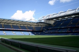 Stadion Chelsea na Stamford Bridge.