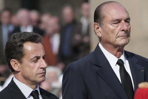 Bývalý prezident Chirac (vpravo) a současná hlava Francie Sarkozy