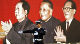 Ilustrační foto - tři generace čínských komunistických vůdců