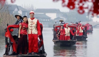 Moderní svatba v duchu tradic národa Chan.