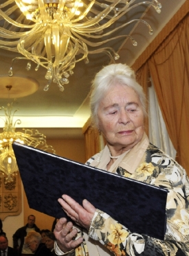 Kaval&iacute;rov&aacute; vykon&aacute;v&aacute; funkci předsedkyně Konfederace politick&yacute;ch vězňů.