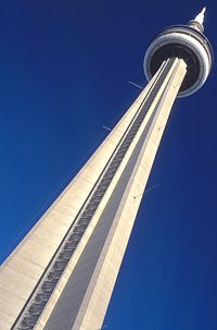 Televizní věž CN v Torontu.