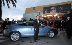 Na filmový festival přivezl novinku ukázat sám Carlos Ghosn, prezident značky Renault