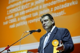 Šéf ČSSD Jiří Paroubek na květnové konferenci strany.