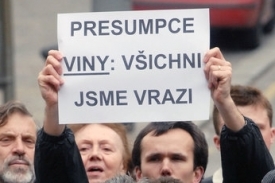 Ve Vsetíně se demonstrovalo za vicepremiéra Jiřího Čunka