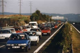 Řidiče na francouzských dálnicích trápí kolony (ilustrační foto).