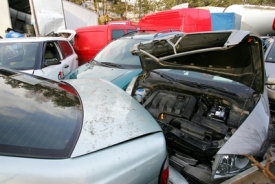 Příčinou hromadné havárie byla vysoká rychlost vozidel.