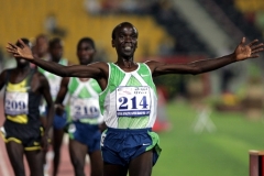 Keňan Eliud Kipchoge, vítěz běhu na 3000 m.
