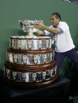 Tenisový svatý grál - slavná Salátová mísa pro vítěze Davis Cupu.