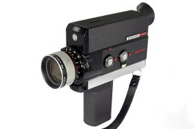 Jedna z oblíbených osmimilimetrových kamer v NDR od firmy Zeiss.