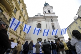 Demonstrace na podporu Izraele v Praze.