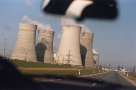 V jaderné elektrárně v Dukovanech se simuluje únik radioaktivní vody.