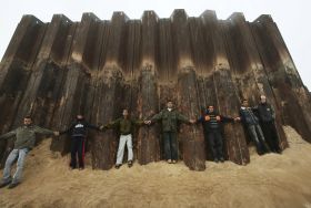 Bariéry na hranici mezi Egyptem a Gazou.