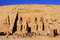 Zájezdy do Egypta zlevnily o několik tisíc.