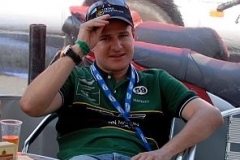 Automobilový závodník Tomáš Enge.