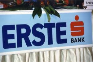 Akciím rakouské Erste Bank se nedaří