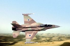 Izraelská F-16 nad pouští