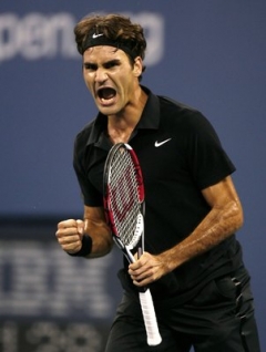 Roger Federer přehrál Američana Roddicka a v cestě do finále už má jen jednu překážku: Rusa Davyděnka