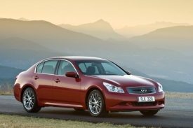 Ceny sedanu G37 se šestiválcem o výkonu 320 koní by měly začínat pod milionem korun.