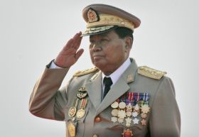 Hlavní představitel barmského vojenského režimu Than Šwei