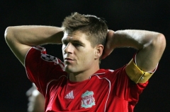 Kapitán liverpoolských fotbalistů Steven Gerrard.