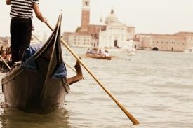 Takový obrázek si turisté v těchto dnech v Benátkách neužijí.