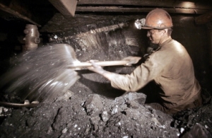Rubání uhlí není jen pro muže, polská firma zaměstnává i 2092 žen.