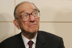 Bývalý šéf Fed Alan Greenspan podpořil Strausse-Kahna