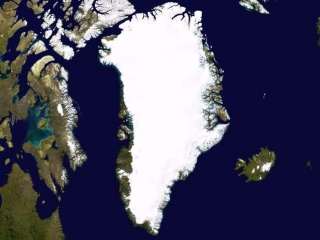 Grónsko očima optiky satelitu.