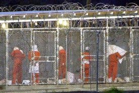 Zavřené Guantanamo by chtěl každý. Není to však tak jednoduché.