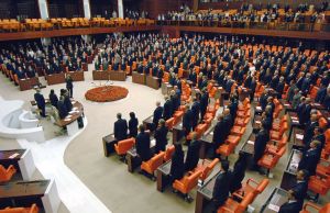 Nový turecký parlament skládá přísahu