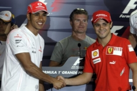 Lewis Hamilton a Felipe Massa. Kdo bude mistrem světa?